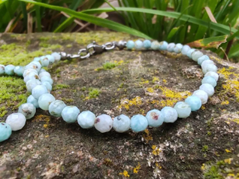 "Modrý klid moře" náramek larimar broušené kuličky 4,2mm