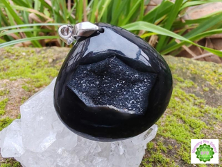 "Hvězdný klíč duše" - přívěsek černý achát s drúzou, kabošon & nerez ocel *2