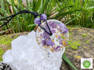 "Koruna Věčného vědomí" - orgonitový přívěsek pro Korunní - 7. čakru 