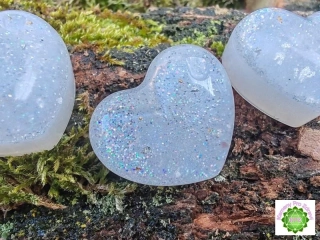 Dárek k nákupu nad 500,- "Něžný květ Lásky" - něžně sněžné orgonitové srdíčko