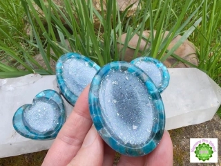 Orgonitová hmatka „Klid v dlani“: Modrý apatit, šungit & stříbro