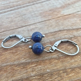 Jemné kuličkové náušnice Lapis Lazuli (6 mm) – Nerezová ocel, dámský patent