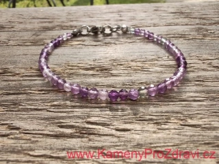 Náramek - Fluorit - kuličky broušené 3,3mm - "Hlava v oblacích"